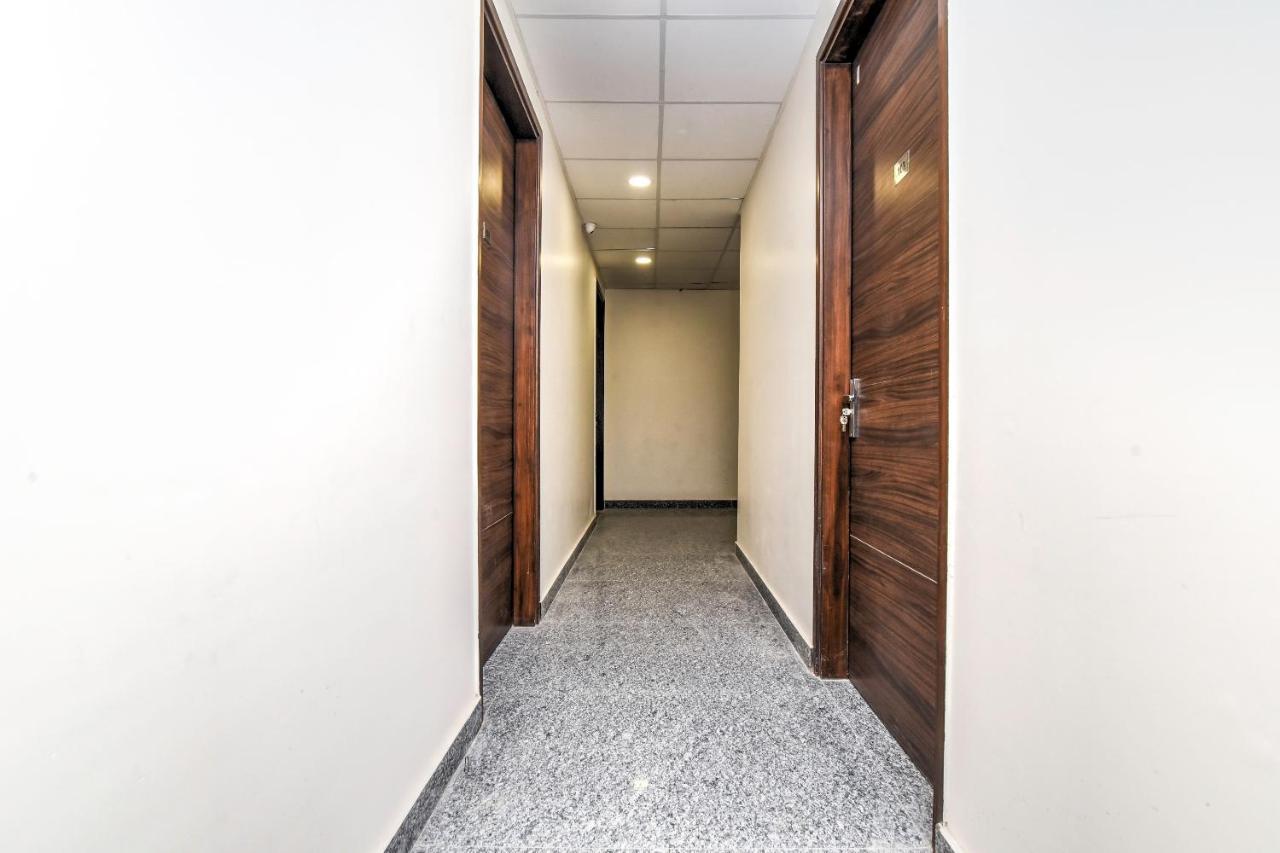 Oyo Flagship 74392 Hotel Mahesh Residency Haïdarabad Extérieur photo