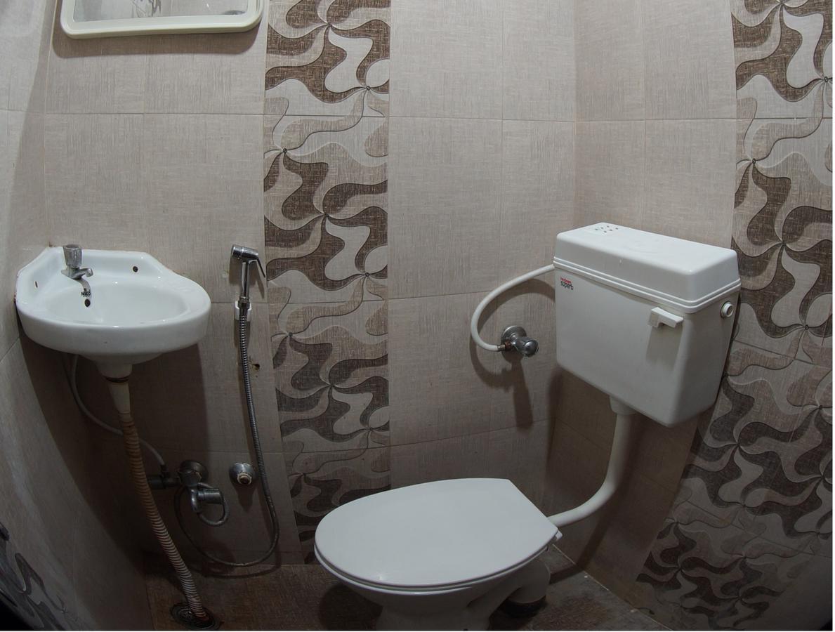Oyo Flagship 74392 Hotel Mahesh Residency Haïdarabad Extérieur photo